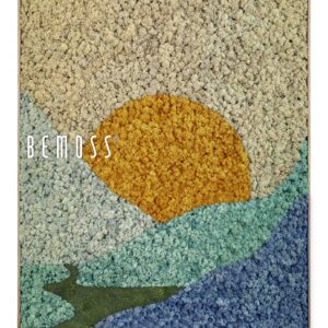 obraz hory so slnkom v pozadí a textom, na ktorom je napísané bermy machovy obraz, stabilizovany mach, machová stena, machová dekorácia